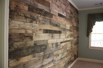  Reclaimed wood 